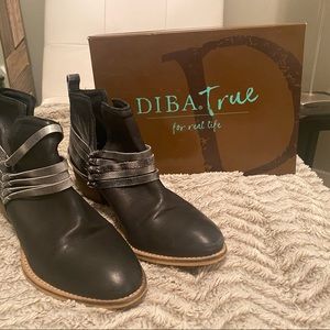 Diba True Tribal  black ankle boot